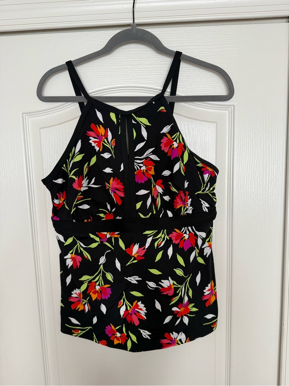 Lands' End Women’s Black Floral High-Neck keyhole Tankini Top
